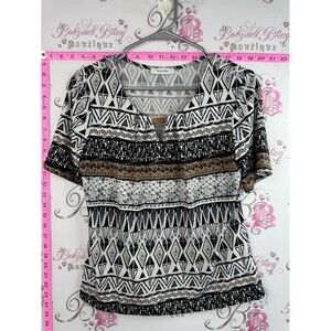 mandee T-shirt Aztec metal detail Black, White & Tan Geometric Short Sleeve Top